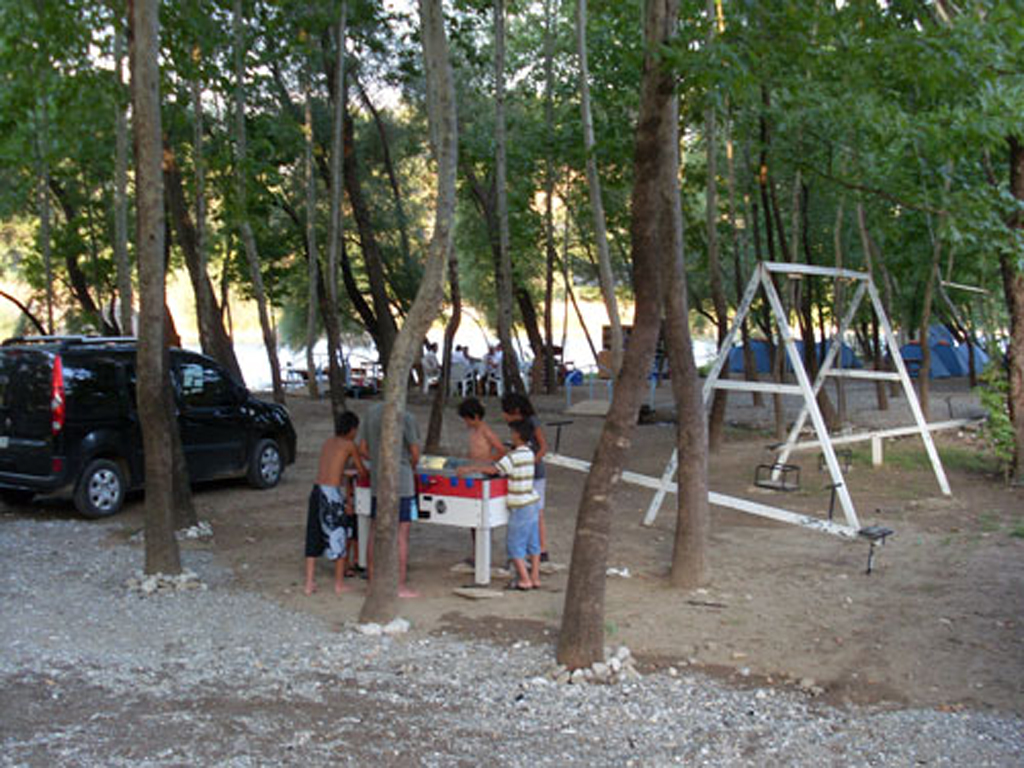 campground_Antalya_koprulukanyon_Gokcesu_camping_rafting