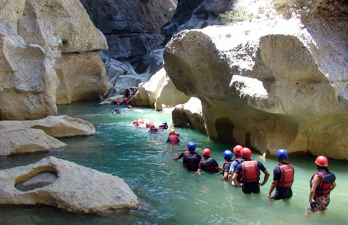 canyoneering-2_Antalya_koprulukanyon_Gokcesu_camping_rafting